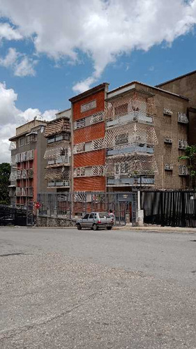 Apartamento En 35 M2 En Maripérez, Municipio Libertador,