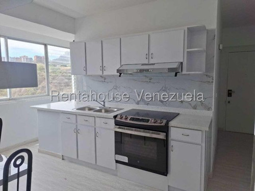 Hermoso Apartamento Remodelado En Alquiler En Chulavista. Ys12518252