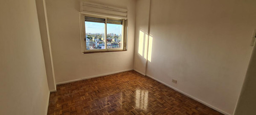 Departamento En Alquiler En Saavedra, 3 Ambientes