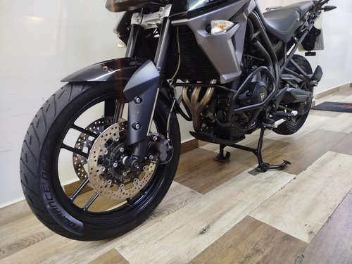 Triumph Tiger 800 Xrx