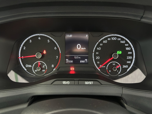 Volkswagen T-Cross 1.0 200 TSI TOTAL FLEX SENSE AUTOMÁTICO