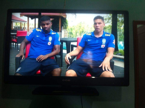 Tv Cce 29