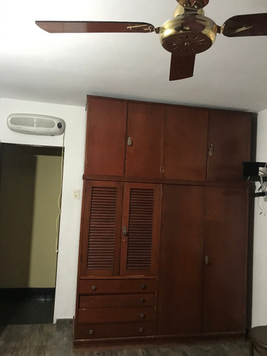 Imagen 15 de 18 de Casa - Venta - La Tablada - 6 Ambientes - Dos Plantas