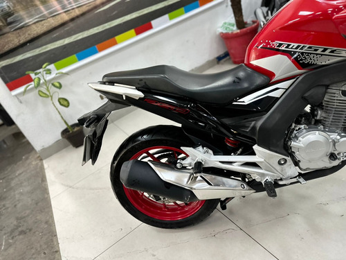 Honda Cb 250f Twister 2021 / 16.892 Km