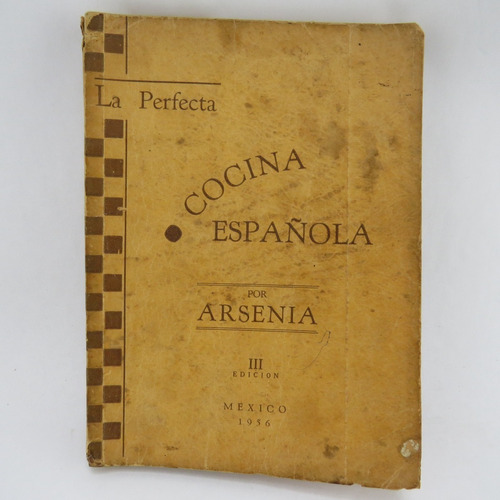 L7776 Arsenia -- La Perfecta Cocina Española