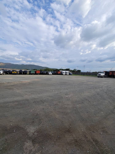 Se Ofrece En Venta Galpón. Sector Las Vegas De Cagua
