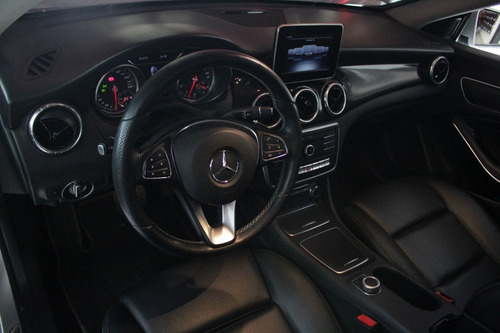Imagen 6 de 15 de Miura Motors - Mercedes Benz Cla 200 2019