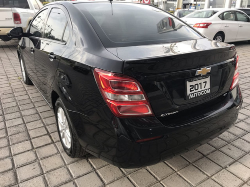 Imagen 9 de 15 de Chevrolet Sonic 4 Puertas