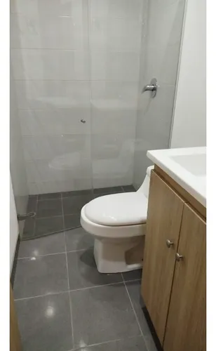 Arriendo Apartaestudio En Laureles Nogal