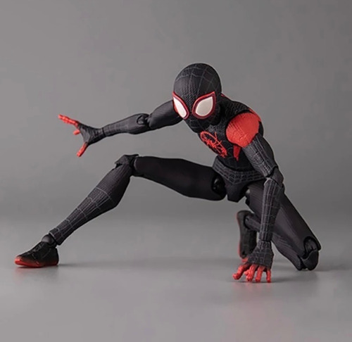 Miles Morales Spiderman Spiderverse Chino Figura De Accion (Usado)