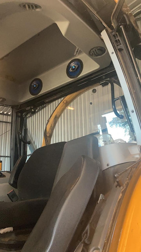 Imagem 8 de 9 de Valtra A134