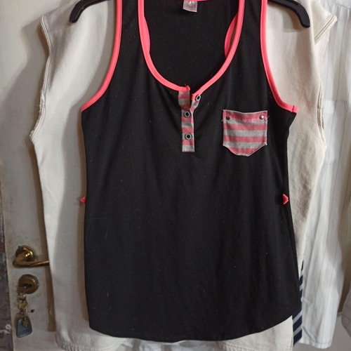 Remera Musculosa Modal Negro Bordes Fucsia Cuello Redondo Bo