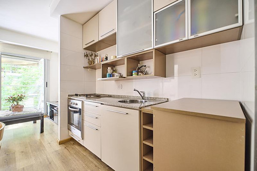 Venta Departamento 3 Ambientes Luminoso Al Frente Con Balcón Caballito