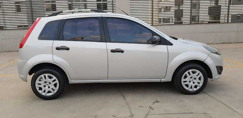 Imagem 2 de 14 de Ford Fiesta Hatch 1.0 (flex)