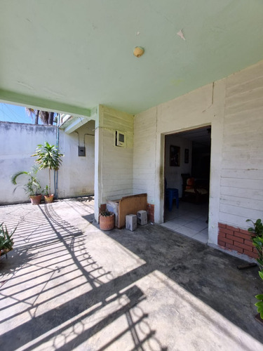 Casa En Venta En Piñonal, Aragua.