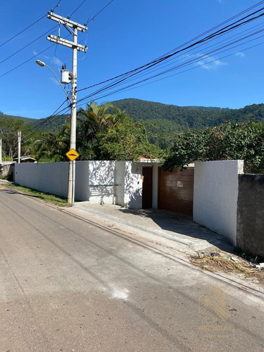 Imagem 10 de 15 de Casa 03 Dorm. Em Cachoeirinha - Bom Jesus Dos Perdões - 11256