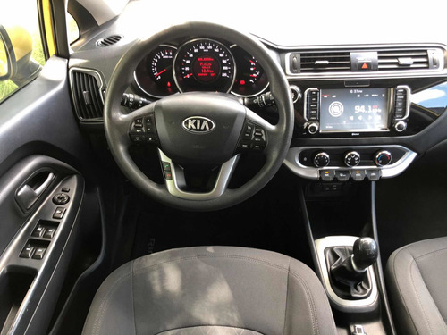 Imagen 13 de 13 de Kia Rio 2017 1.6 Ex Hatchback Mt