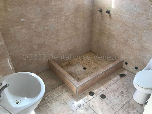 Imagen 14 de 15 de Andreina Gonzalez Vende Apartamento En El Parral Valencia 22-21958
