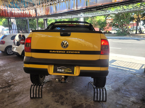Volkswagen Saveiro 1.6 16v Cross Cab. Dupla Total Flex 2p