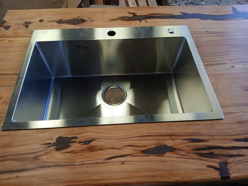 Mesada De Madera Maciza De Quebracho Colorado X Metro Lineal Colorado
