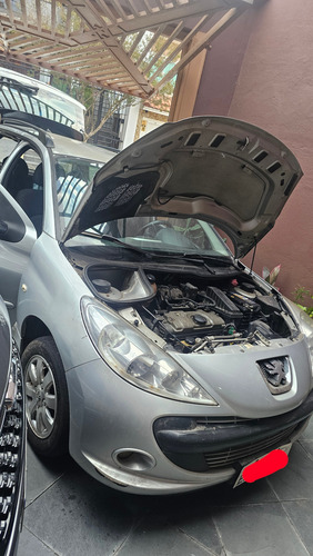 Peugeot 207 1.4 Xr Sport Flex 5p