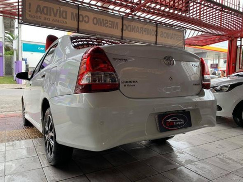 Etios Platinum Sed. 1.5 Flex 16v 4p Aut.