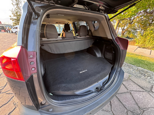 Toyota RAV4 2.5 Base 3a. Fila De Asientos Mt