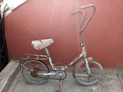 Antigua Bicicletita Ruedas Macizas A Restaurar O Decoracion
