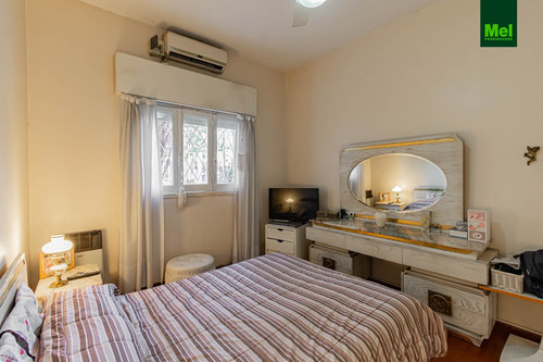 Imagen 9 de 30 de Excelente Casa 4 Amb | Jardín | Parrilla | Cochera