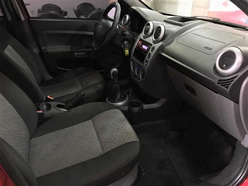Imagem 8 de 11 de Ford Fiesta Flex