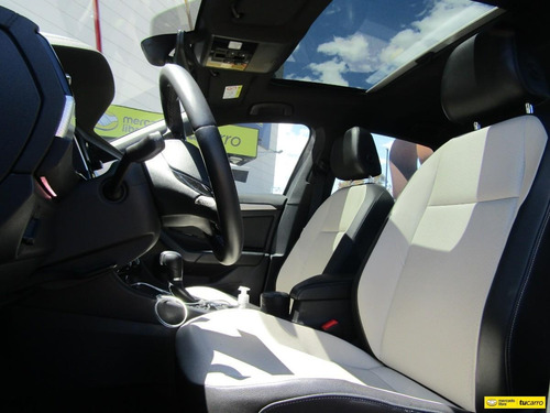 Volkswagen Jetta R Line Tp 1400