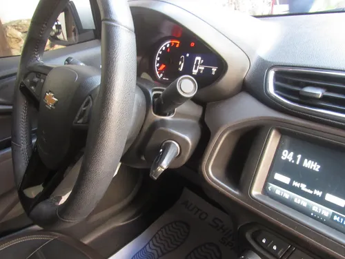 Chevrolet Onix 1.4 Ltz 4 p