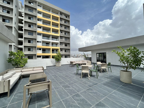 Apartamento De 1 Hab En Alquiler En Gazcue Con Línea Blanca Y Vista Al Mar
