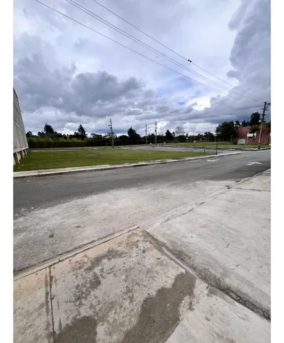Se Arrienda Bodega Para Estrenar