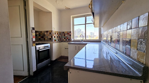 Oportunidad! Duplex Penthosuse En Iconico Barrio Las Tarrias