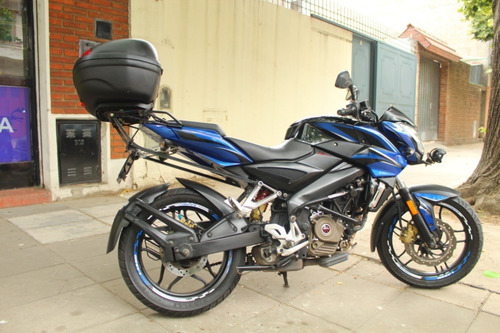Rouser Ns 200
