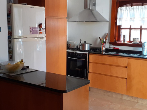 Imagen 8 de 30 de Chalet Sobre Lote De 10 X 32 - Parque Ayerza - Castelar Nort