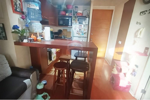 Venta Dpto. Acogedor, En San Isidro.