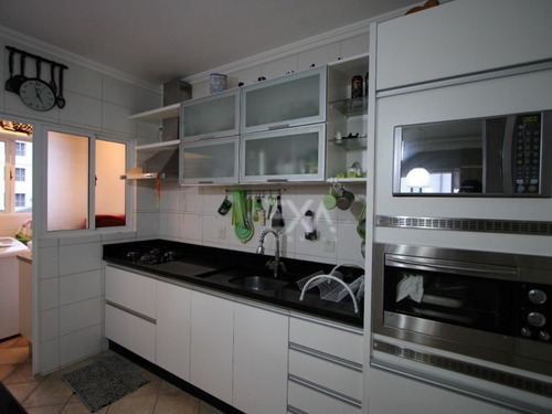 Imagem 17 de 29 de Amplo Apartamento Planta Diferenciada Venda Centro Balneário Camboriú - Ma1229