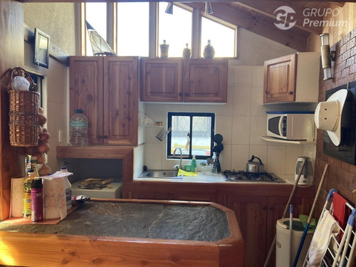 Terreno Con Cabañas En Excelente Ubicación