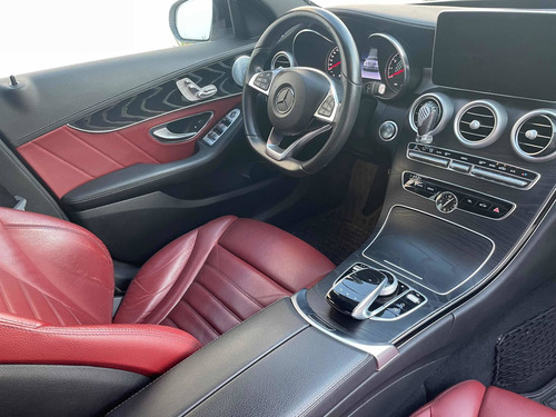 Imagen 4 de 13 de Mercedes-benz Clase C Amg V6 Biturbo 367hp