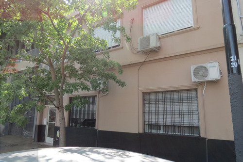 Imagen 2 de 30 de Departamento En Venta 4 Ambientes Al Frente Con Parque/jardin Propio!!! Y Terraza