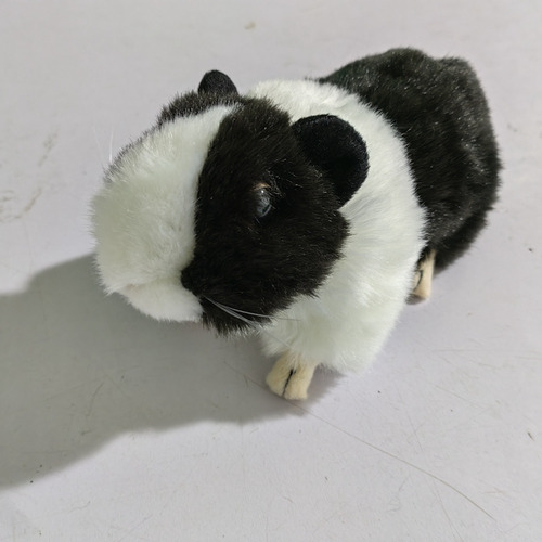 Un Modelo De Hámster, Juguete De Hámster Simulado Para Gato