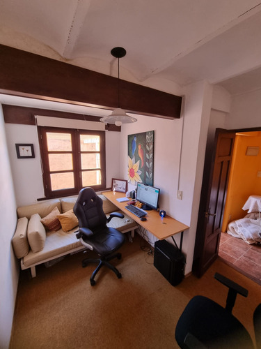 Importante Casa En Barrio Sur Palermo 3 Dormitorios Jacuzzi Estufa A Leña Garage Montevideo