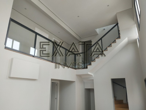 Imagem 4 de 30 de Cobertura Triplex Com 325m2 Úteis, Esta Com Piso Parquet E Hidro No Banheiro, Características Do Condomínio Children Care Jardim Piscina Sala De Ginástica - Cb00079 - 69370475