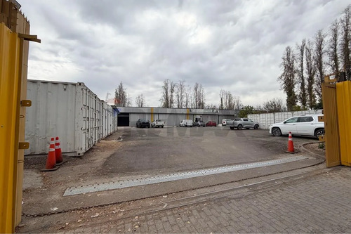 Bodega En Arriendo En Colina - 150 M2 + Oficina