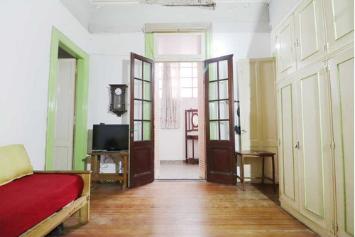 Imagen 4 de 30 de Venta Amplio Ph Ubicada En Villa Del Parque 4 Amb.