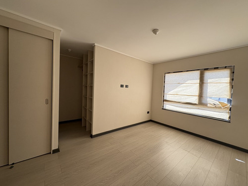 Arriendo Amplias Casas Condominio Praderas Curamonte