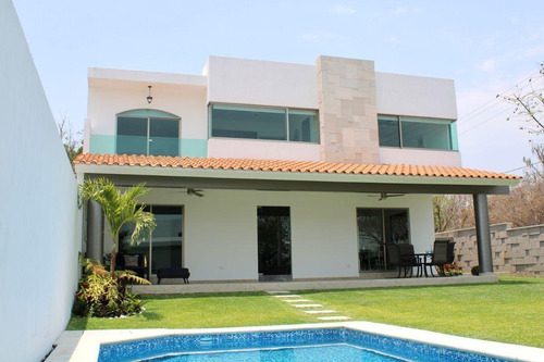 Casa En Lomas De Jiutepec