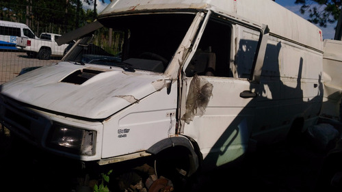 Imagem 1 de 5 de Sucata Iveco Daily 49-12 2004